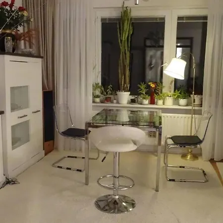Schoene, Ruhige Wohnung In Berlin-Steglitz Buitenkant foto