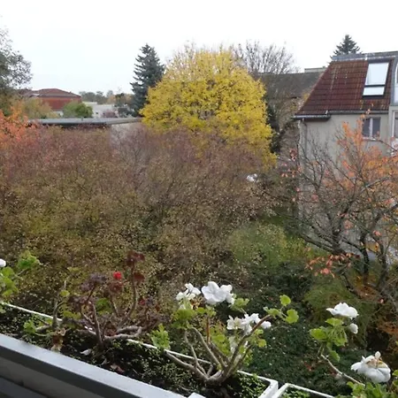 Schoene, Ruhige Wohnung In Berlin-Steglitz Buitenkant foto